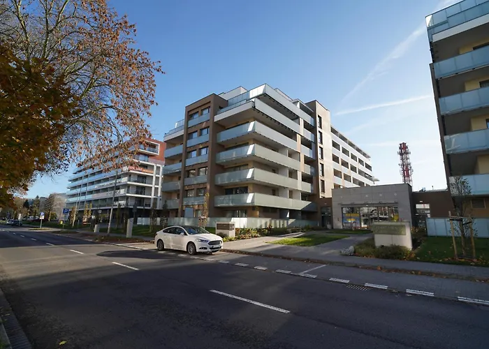 Lulu Apartments - POD MASZTAMI - apartament dwupokojowy - basen siłownia parking Kołobrzeg
