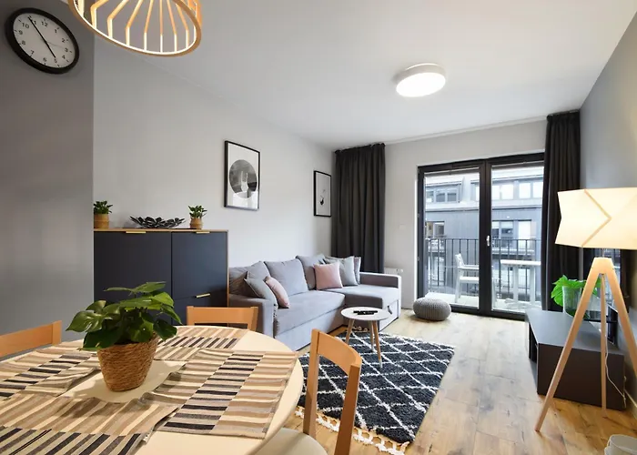 Rentplanet - Apartamenty Kolo Brzegu Kolberg