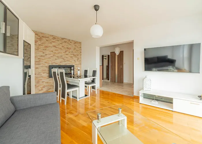 Horyzont Apartamenty- Apartament Nadmorski, blisko PKP i centrum Kołobrzeg