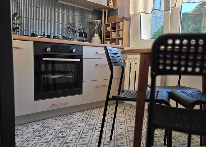 Morski Spokój Kołobrzeg mieszkanie 2 pokoje, kuchnia, balkon 48m2