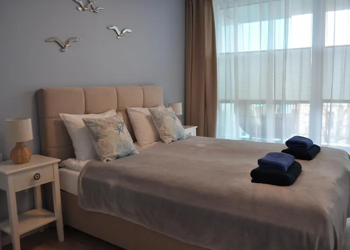 4SUMMER Kołobrzeg Apartamenty White Blue Sauna&Fitness&Parking 100 metrów do pięknej szerokiej piaszczystej plaży, wspaniały widok z dużego tarasu! 100 Meter zu einem schönen breiten Sandstrand, herrliche Aussicht von einer großen Terrasse!