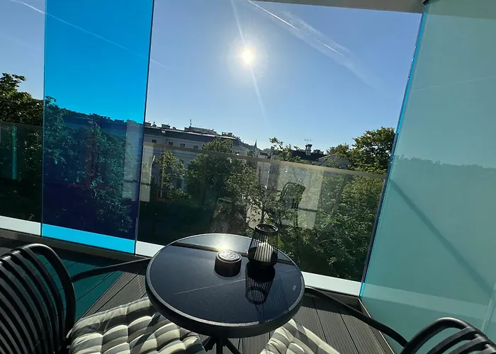 4SUMMER Kołobrzeg Apartamenty White Blue Sauna&Fitness&Parking 100 metrów do pięknej szerokiej piaszczystej plaży, wspaniały widok z dużego tarasu! 100 Meter zu einem schönen breiten Sandstrand, herrliche Aussicht von einer großen Terrasse!